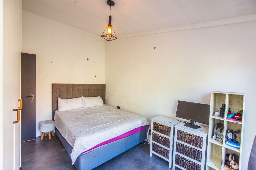 2 Bedroom Property for Sale in Parklands Western Cape